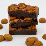 Pepernoten brownies stapel Brownies.be